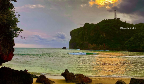 Pantai Sadeng Jogja